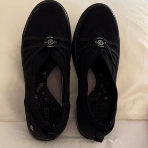 Bzees Women's Black Slip-On Athletic Sneakers